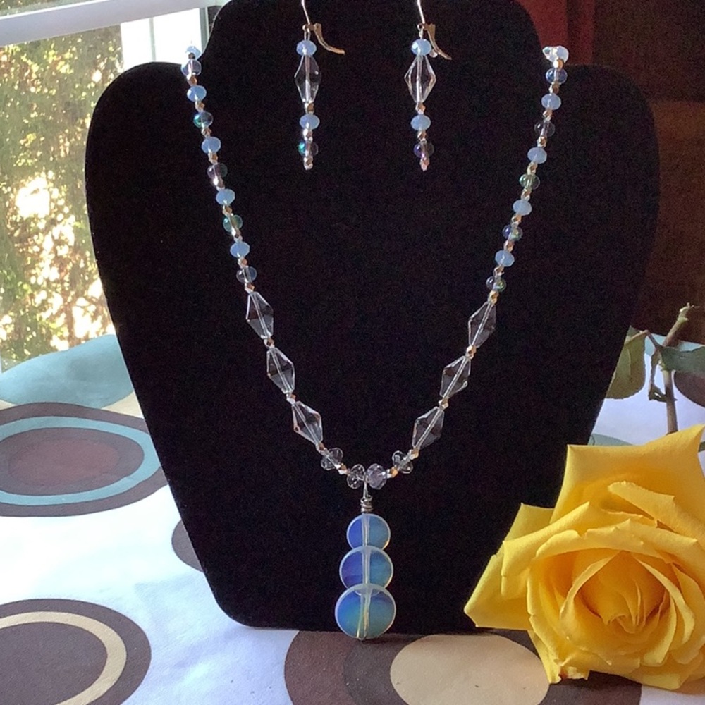 HANDMADE Necklace and Earrings